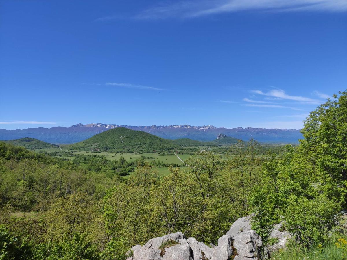 Velebit Lodge Lovinac  Экстерьер фото